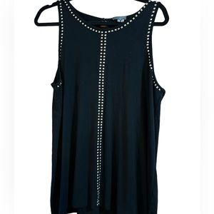 Vince Camuto Size Large Black Tank Top with Silver pyramid studs